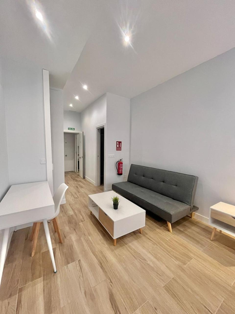Estudio Chic Y Moderno Cerca Del Vibrante Centro De Ifema Madrid Dış mekan fotoğraf